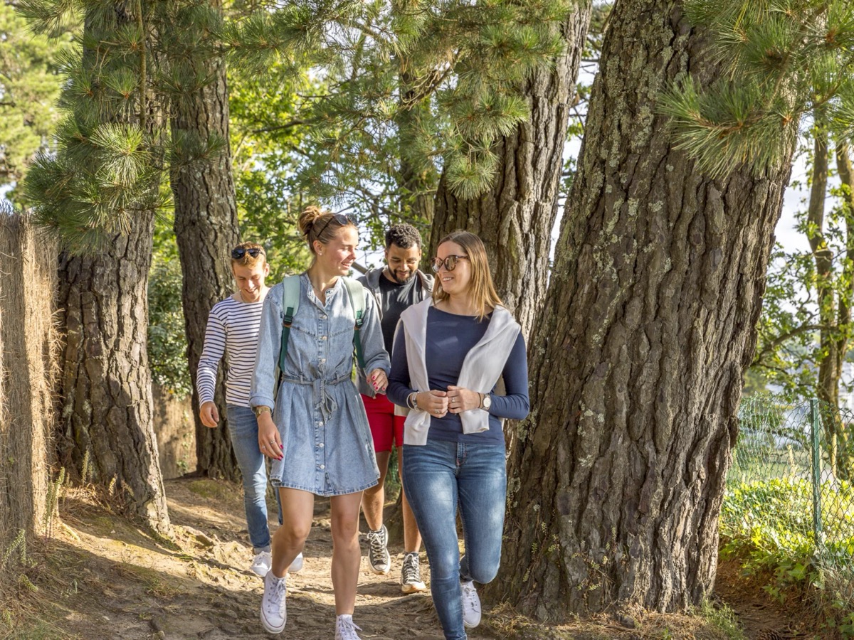 Crique de Bot Conan Beg Meil Fouesnant - crique secrète sentier côtier