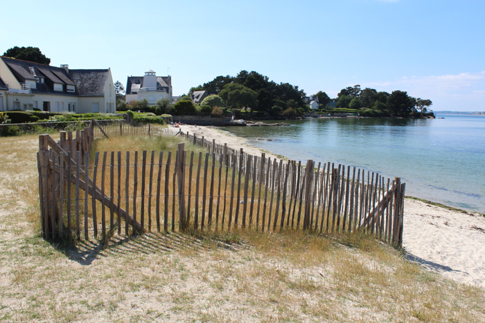 Plage de la Belle Étoile vue panoramique, presqu'île du Cabellou Concarneau