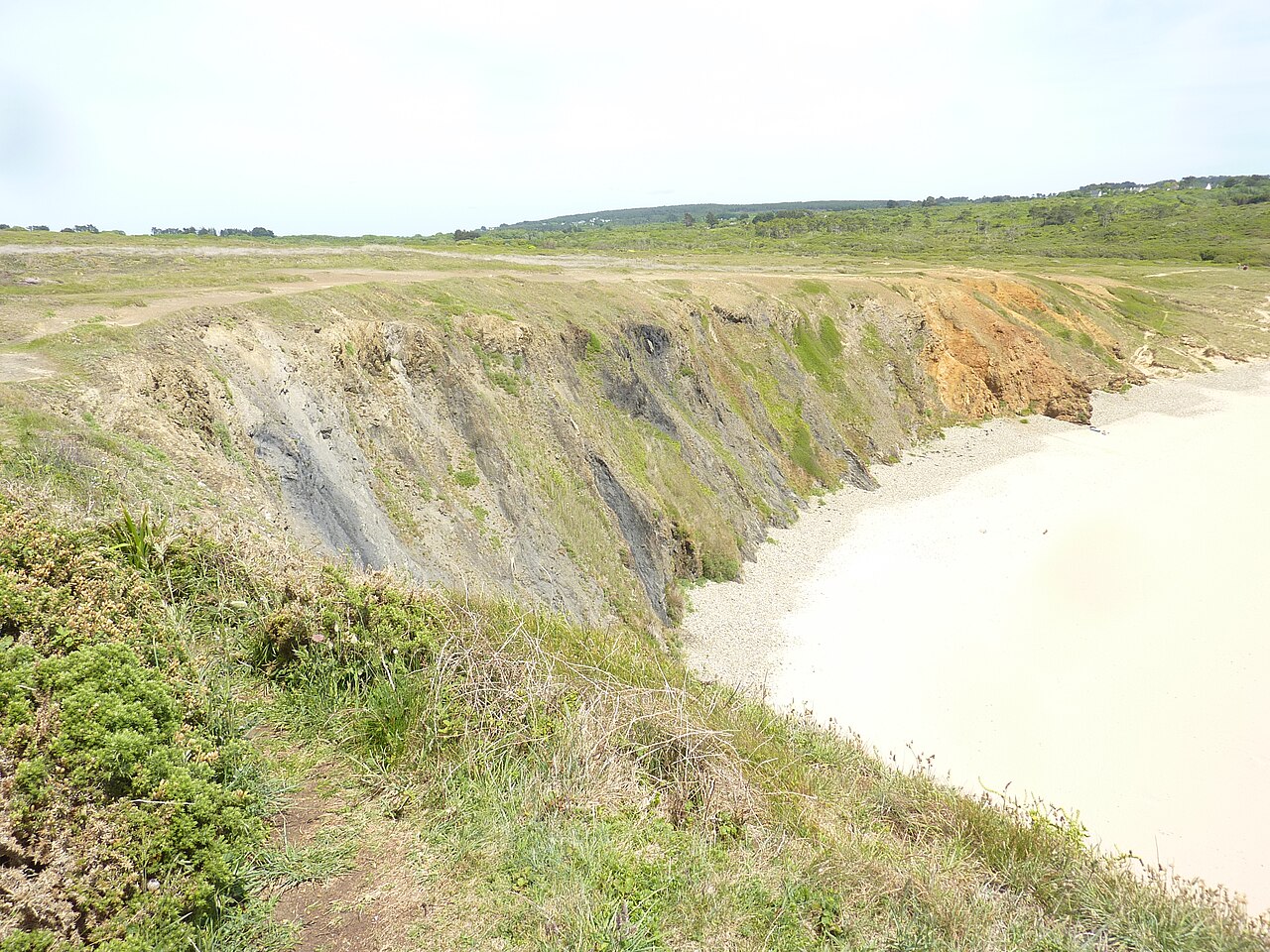 Plage de Lostmarc'h vue depuis le sentier côtier GR34