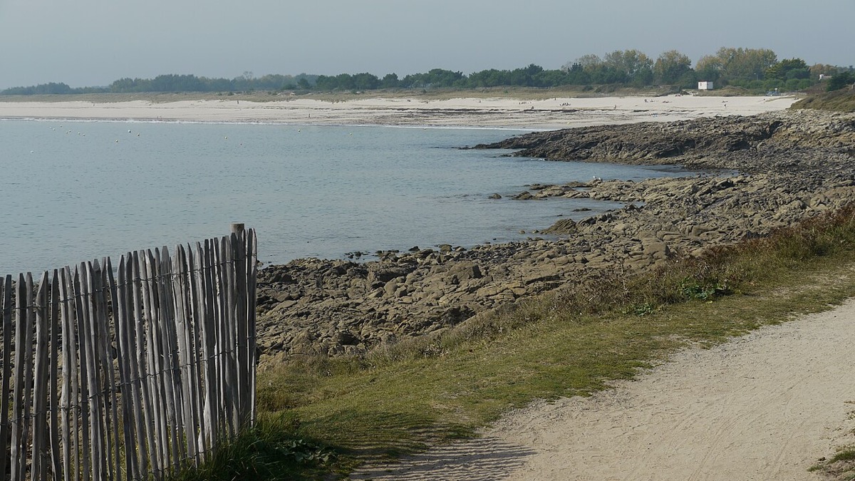 Paysage côtier de Combrit Sainte-Marine en été