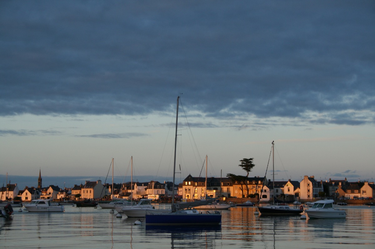 Vue générale d'Île-Tudy depuis la mer